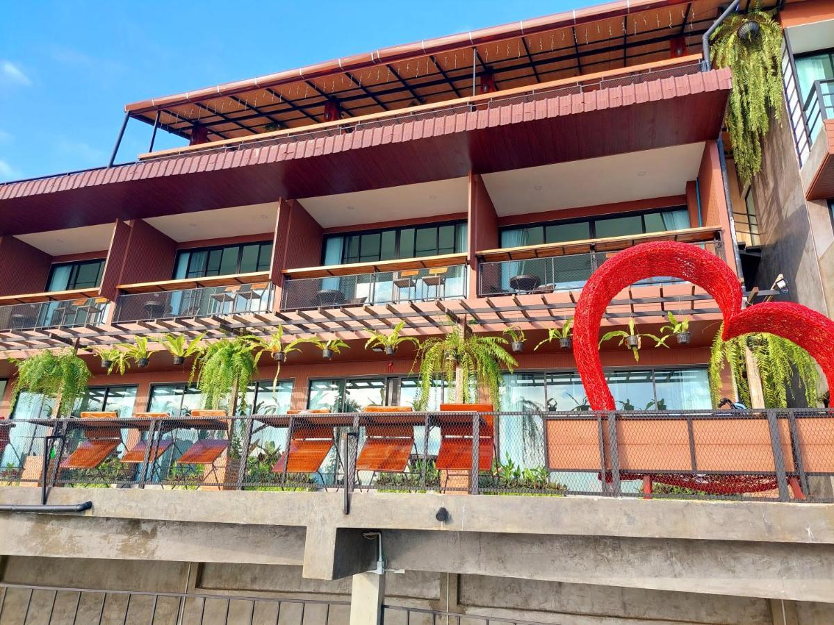 Ban Pha Mi Oasis Phamee B&B 외부 사진